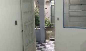 Imagem 2: Kitinet Casa com 1 dormitório