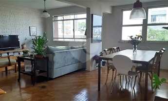 Imagem 7: Com carinha de casa, espaçoso e aconchegante, apenas uma quadra da futura estação do metrô