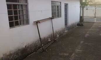 Imagem 6: Casa Simples Muito Bem Localizada No Centro Da Cidade De Quadra/SP