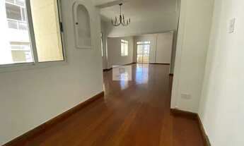 Imagem 4: 3 dormitórios grandes, varanda, 1 vaga, sala para diversos ambientes, repleto de armários