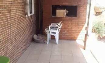 Imagem 2: Casa para Locação em Foz do Iguaçu, Jardim Petropolis, 2 dormitórios, 1 suíte, 2 banheiro