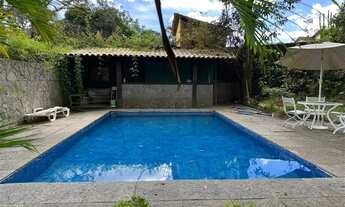 Imagem: Casa à Venda na Rua Vigário Correa, 120