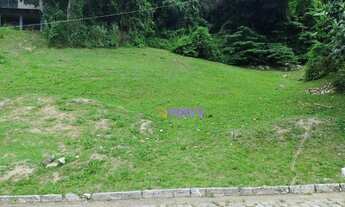 Imagem: Terreno Amplo em Condomínio Próximo ao