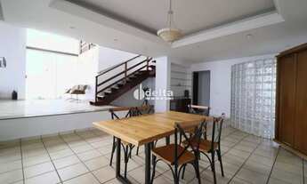 Imagem 8: Casa residencial com 4 quartos sendo 4 suíte disponível para locação e venda no bairro Lid