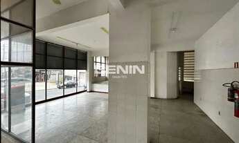 Imagem 2: BENIN ALUGA - Loja com 176m² no Centro de Canoas. Imóvel conta com 3 banheiros, duas entra