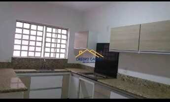 Imagem: Casa com 2 dormitórios à venda, 150 m²