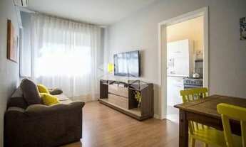 Imagem 2: Apartamento 2 Dormitorios com 1 vaga de garagem, no Bairro Santo Antonio