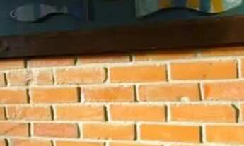 Imagem 2: Casa a poucos metros do mar em Porto belo SC