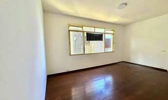 Imagem 2: Excelente imóvel com 3 quartos no melhor ponto do bairro!