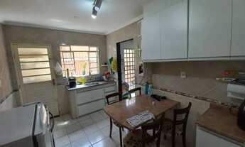 Imagem 7: Casa Sobrado - Bosque dos Eucaliptos - 4 Dormitórios - 135m²