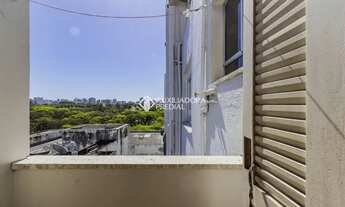 Imagem 5: Imóvel para venda tem 82 metros quadrados com 2 quartos em Farroupilha - Porto Alegre - RS