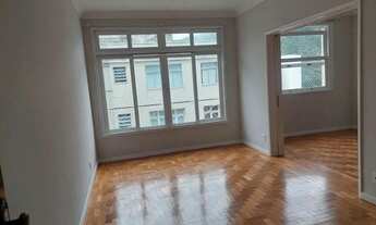 Imagem: Apto Centro, frente, amplo, reformadíssimo