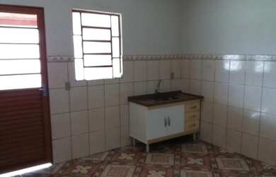 Imagem 6: Casa pequena para alugar em Borda da Mata