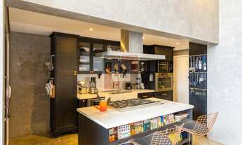 Imagem 5: Belíssimo apartamento com vista Espetacular e pé-direito duplo com 187m² no bairro Panamby