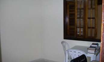 Imagem 5: Casa de 4 Dormitórios na Avenida Afonso Mariano Fagundes