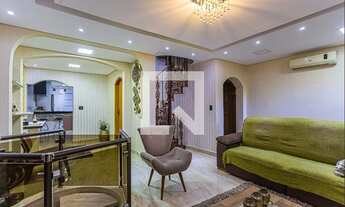 Imagem 5: Casa à Venda - Parque Marajoara, 3 Quartos, 325 m2