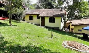 Imagem 1: Casa para venda possui 200 metros quadrados com 1 quarto em Roseira - Mairiporã - SP