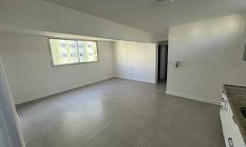 Imagem 2: Apartamento de 2 Dormitórios na Alameda dos Nhambiquaras