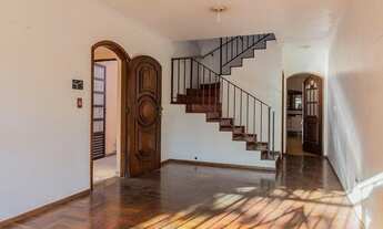 Imagem 1: Casa de 3 Dormitórios na Rua Iacri