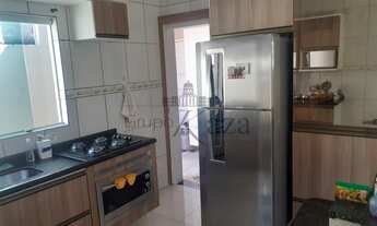 Imagem 3: Casa / Padrão - Jardim Altos de Santana II - Venda - Residencial