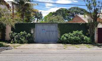 Imagem: Terreno com 500 m² com 2 edículas - ALTO