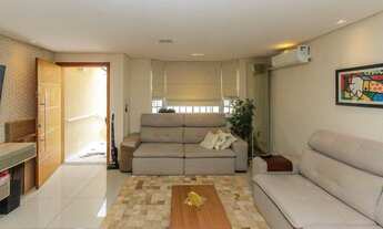 Imagem 3: Casa de 3 Dormitórios na Rua Marques de Carvalho