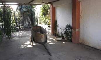 Imagem 2: Fazenda/Sítio/Chácara para venda tem 1000 metros quadrados com 3 quartos em Zona Rural - Q