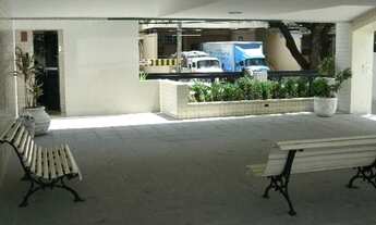 Imagem 4: Apartamento para aluguel com 200 metros quadrados com 4 quartos em Aflitos - Recife - PE