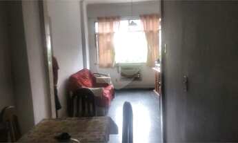 Imagem: Apartamento - 02 quartos - Olaria