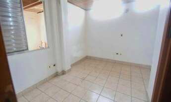 Imagem 4: Casa de 3 Dormitórios na Rua Clodomiro Pereira