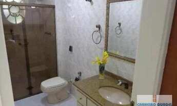 Imagem 7: Apartamento em prédio imponente, próximo aos grandes hospitais da região, rua tranquila e