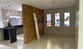 Imagem 3: Casa de condomínio térrea para venda possui 170 metros quadrados com 3 quartos