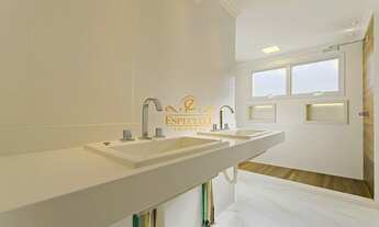 Imagem 3: CURITIBA - Apartamento Padrão - Água Verde