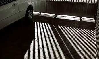 Imagem 2: ALUGUEL DE CASA Casa com 1 dormitório