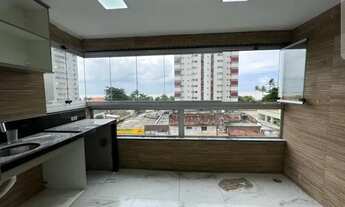 Imagem 2: Aluguel Belíssimo Apt130m² 3Qtos 1Sui 1Vga, vista Mar, todo reformado e projetado, varanda