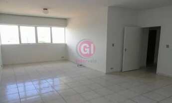 Imagem 2: Apartamento para alugar no Condomínio Mansão do Vale possui 80 M² e 3 quartos no Centro