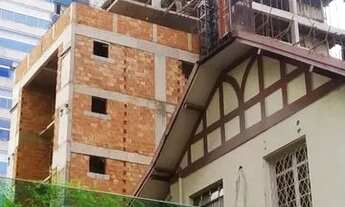 Imagem 2: Moderno apartamento 2 quartos na melhor localização do Bairro Funcionarios em BH sendo 1 d