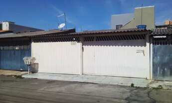 Imagem: Ótima casa nas quadras pares de samambaia