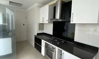 Imagem 4: Ampla casa no condominio Laranjeira Premio 03 suites