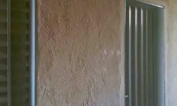 Imagem 2: Alugo casa no Jd Primavera Goiânia-GO 4qtos, 2 banheiros, quintal cimentado