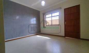 Imagem 7: Casa para venda possui 304 metros quadrados com 3 quartos em Santa Cecília - Juiz de Fora