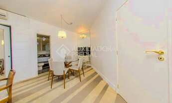 Imagem 7: Casa para venda tem 350 metros quadrados com 3 quartos em Chácara das Pedras - Porto Alegr