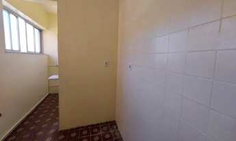 Imagem 2: Cobertura no centro de Nova Iguaçu, no início do calçadão, privacidade e comodidade