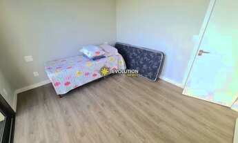 Imagem 6: Casa de condomínio para aluguel e venda possui 578 metros quadrados com 5 quartos