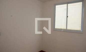 Imagem 6: Apartamento para Aluguel - Cabral, 2 Quartos, 45 m2