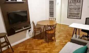 Imagem 2: Apto 1 quarto com dependências, mobiliado, silencioso e claro a 2 quadras da praia