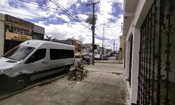 Imagem 2: Casa para aluguel c/ 230 m² com 6 quartos sendo 2 suítes e 2 vgs - Canudos - CA0154WG