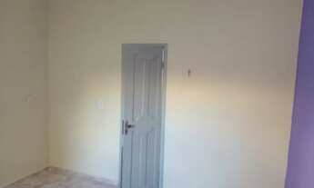 Imagem 4: Casa, 1/4, banheiro cozinha conjugada c/ sala, área de serviço, quintal na frente, toda Mu