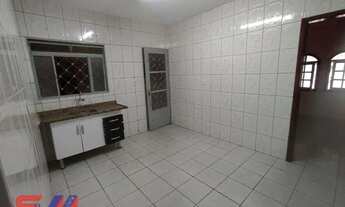 Imagem 3: Casa com 1 dormitório para alugar, 60 m² por R$ 980,00/mês - Jardim Marek - Santo André/SP