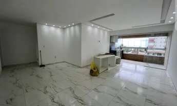 Imagem 6: Aluguel Belíssimo Apt130m² 3Qtos 1Sui 1Vga, vista Mar, todo reformado e projetado, varanda